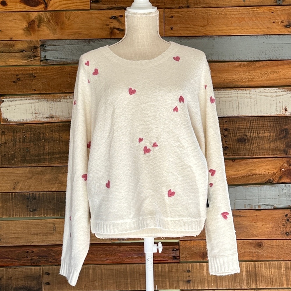 NWT Cynthia Rowley Embroidered Heart Sweater
